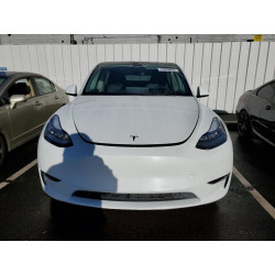 2021 TESLA MODEL Y 5YJYGAEE8MF188301 77678853